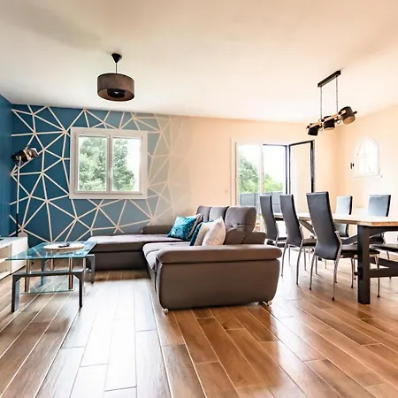 Villabassin☆6pers☆piscine☆vélos Hotel 4*